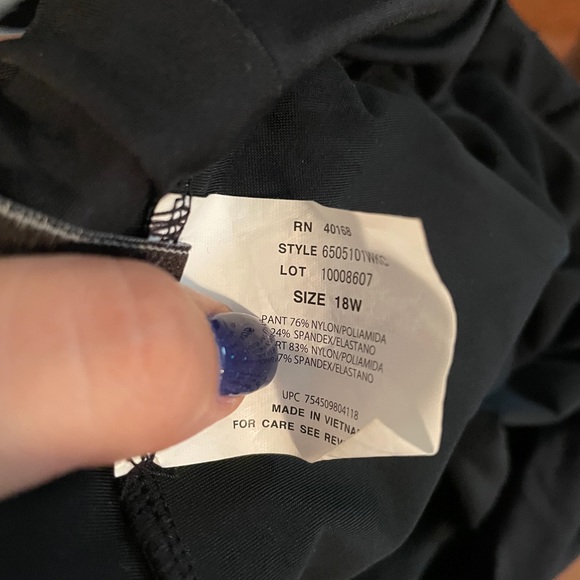 Womens swim skort - Picture 4 of 4